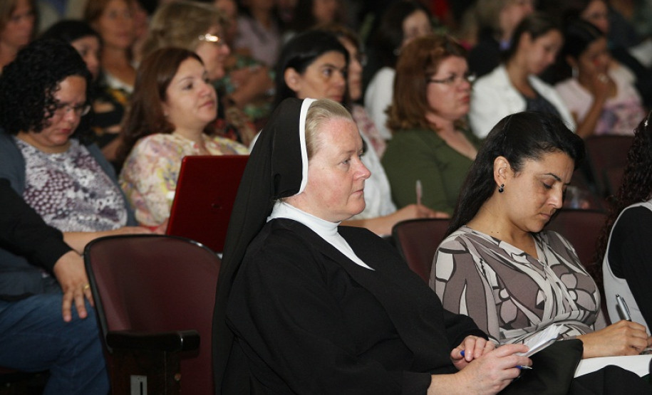 NRE encerra ciclo de palestras sobre violência escolar