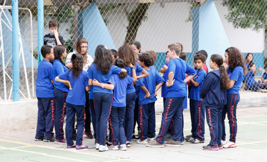 O prazo para confirmar a rematrícula na rede estadual de ensino para o ano que vem vai até esta sexta-feira (25)