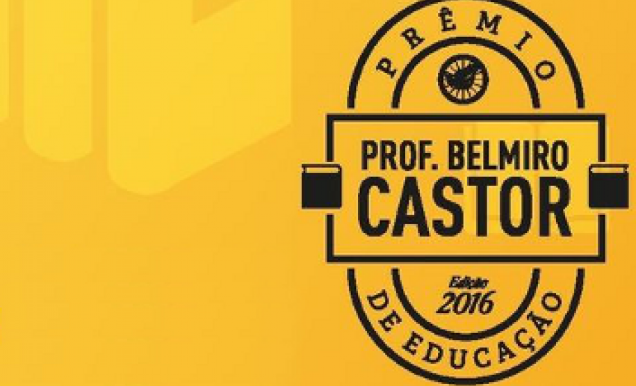 Treze escolas municipais e estaduais receberam nesta quinta-feira (24) o 1º Prêmio Professor Belmiro Castor de Educação. A iniciativa é do Centro de Educação João Paulo II, criado pelo professor Belmiro Valverde Jobim Castor, e reconhece as escolas com melhor desempenho no Índice de Desenvolvimento da Educação Básica (IDEB) 2016. O Prêmio é uma homenagem ao fundador da instituição e tem o apoio do Governo do Paraná e da Editora Positivo.