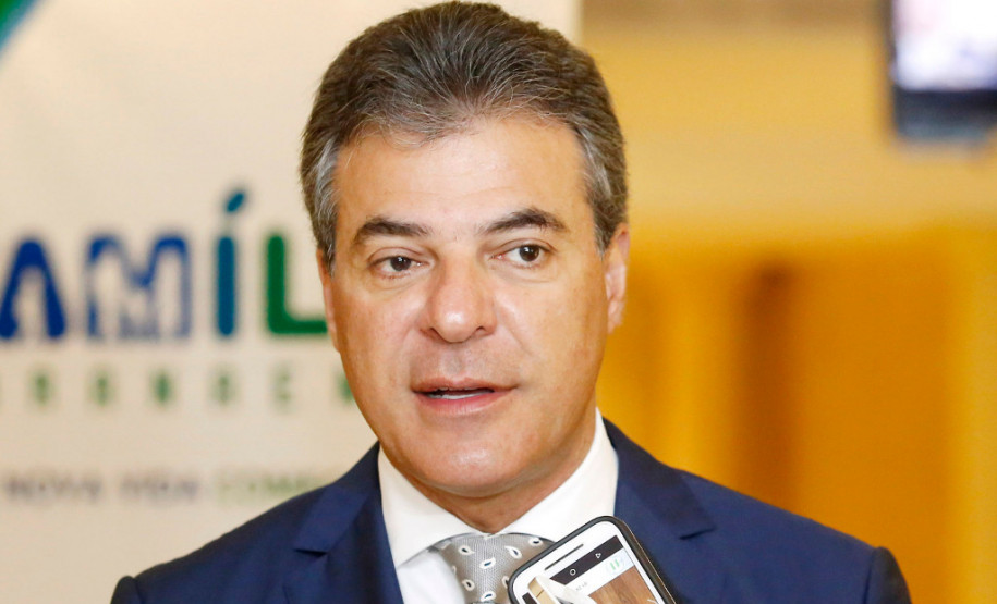 Investimentos somaram R$ 8,22 bilhões de janeiro até outubro, e em igual período de 2015 o valor foi de R$ 7,1 bi. Aumento foi de 1,12 bilhão.