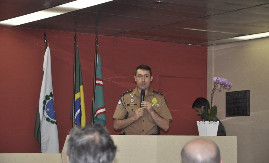 O comandante do Batalhão da Patrulha Escolar Comunitária, Elizeu Antônio Durante Filho, lembrou que a aproximação da Polícia Militar com as escolas reforça o trabalho comunitário desenvolvido pela corporação