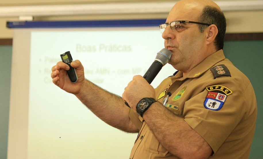 Patrulha Escolar realiza reunião técnica em Pinhais