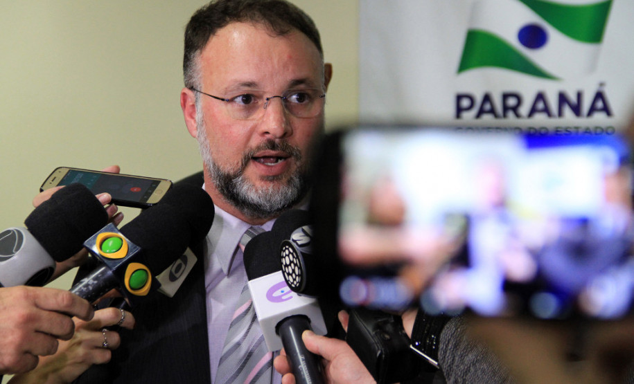 O Governo do Estado mobilizou equipes da segurança pública, educação e saúde e determinou a adoção de todas as medidas necessárias para proteger e orientar adolescentes em razão de suspeitas de tentativas de suicídio estimuladas pelo jogo virtual Baleia Azul