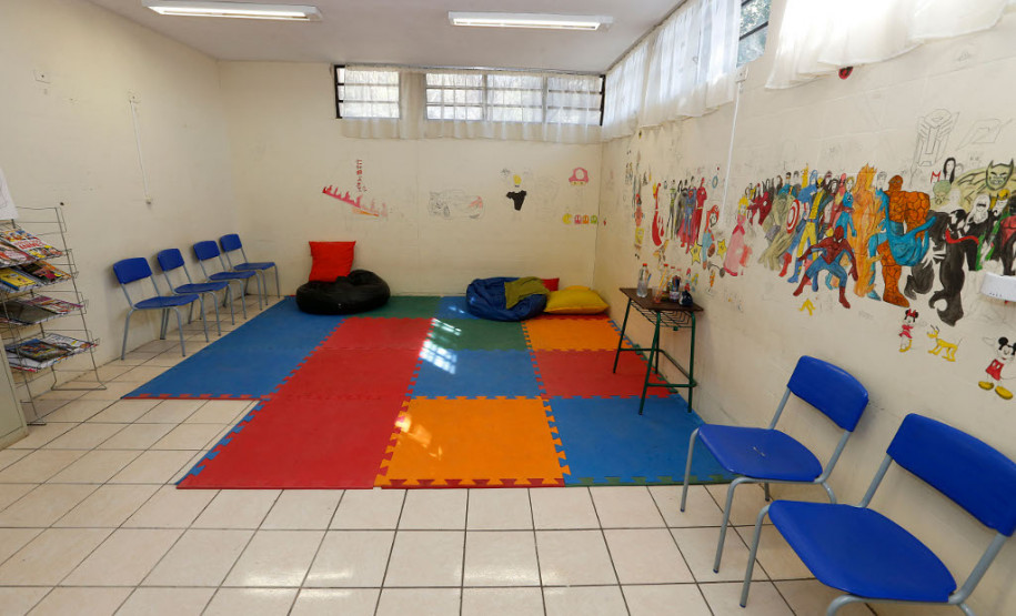 O Colégio Euzébio da Motta, no bairro Boqueirão, em Curitiba, realizou na manhã desta quinta-feira (25), atividades em comemoração aos 70 anos de história da Secretaria de Estado da Educação (SEED).