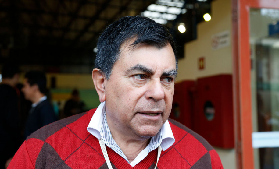 O técnico pedagógico do Departamento de Educação Básica da Secretaria de Estado da Educação, Aluízio da Rosa, destacou que o grande número de escolas participantes dessa edição dos JEPs é resultado das ações esportivas promovidas pela pasta nas escolas da rede estadual