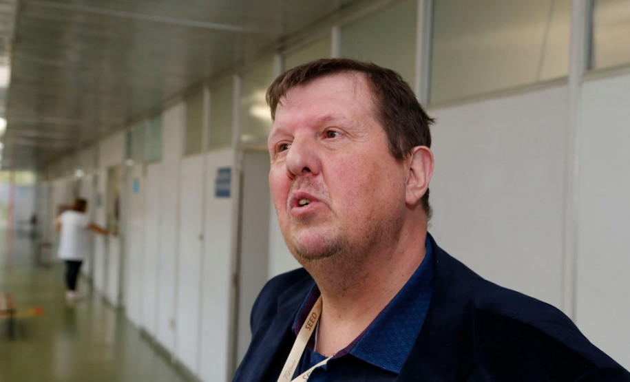 A formação é coordenada pelo Museu da Escola Paranaense e visa assessorar as escolas para a construção e resgate da memória da educação pública paranaense. “A nossa função é dar o embasamento teórico e o acompanhamento prático, aliado à proposta pedagógica, para a criação dos centros de memória das escolas da rede estadual”, disse o coordenador do museu, Cláudio Ogliari.