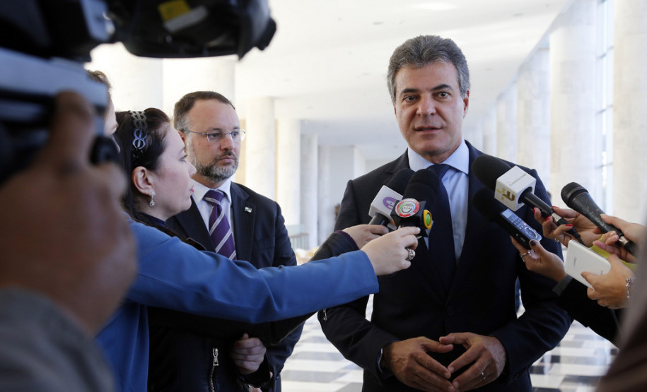 O governador Beto Richa abriu nesta segunda-feira (26) no Palácio Iguaçu, em Curitiba, a Semana Estadual de Prevenção ao Uso Indevido de Drogas Lícitas e Ilícitas (Previda)