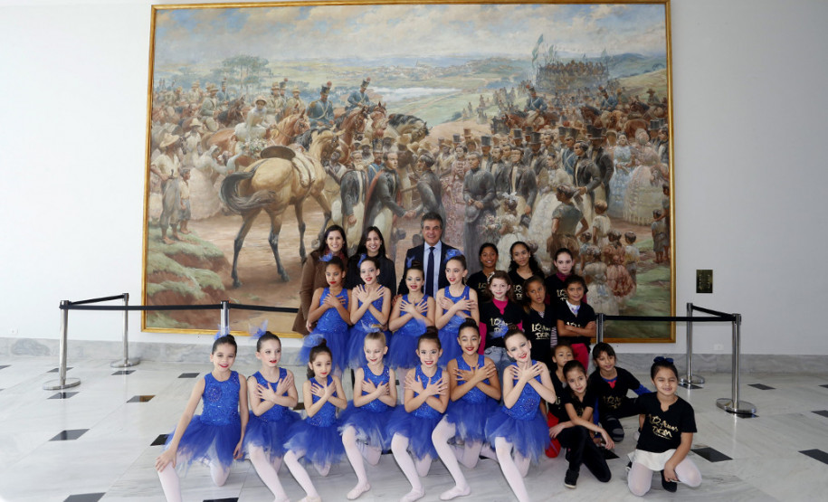 O governador Beto Richa abriu nesta segunda-feira (26) no Palácio Iguaçu, em Curitiba, a Semana Estadual de Prevenção ao Uso Indevido de Drogas Lícitas e Ilícitas (Previda)