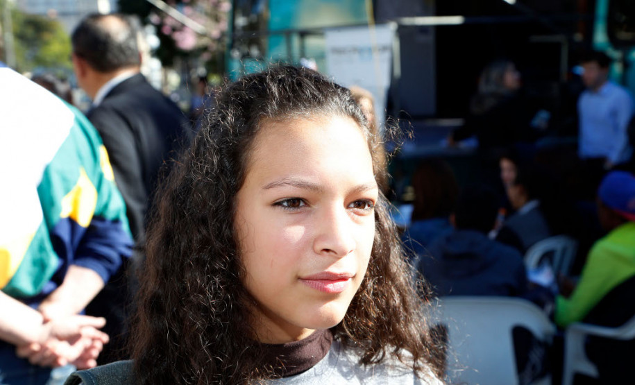 No Instituto de Educação Erasmo Pilotto, no Centro de Curitiba, aproximadamente 50 estudantes do 1° ano do ensino médio participaram dos debates