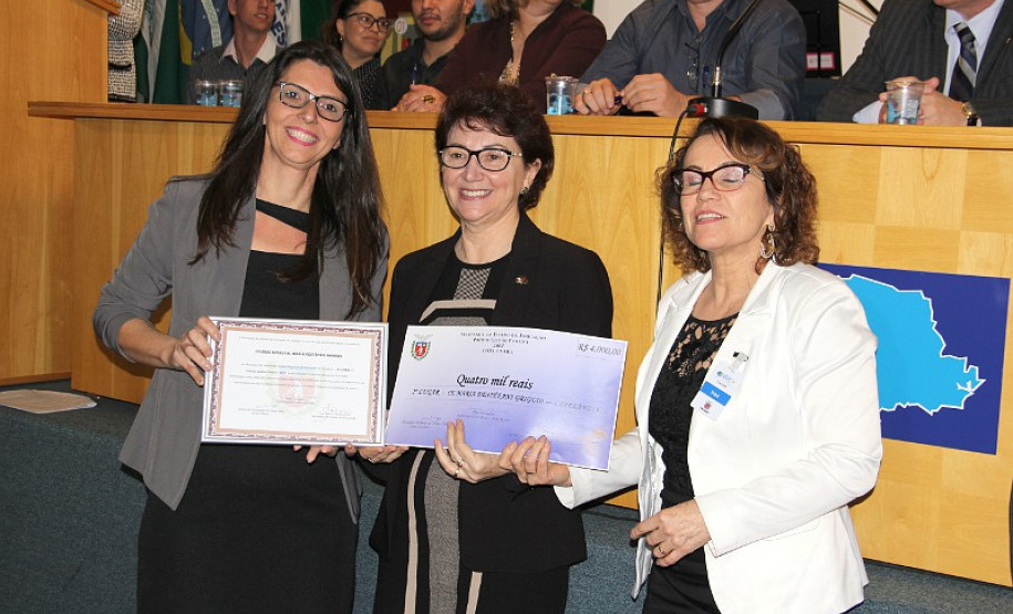 Na segunda colocação o colégio Maria Destéfani Griggio, de Cafelândia.