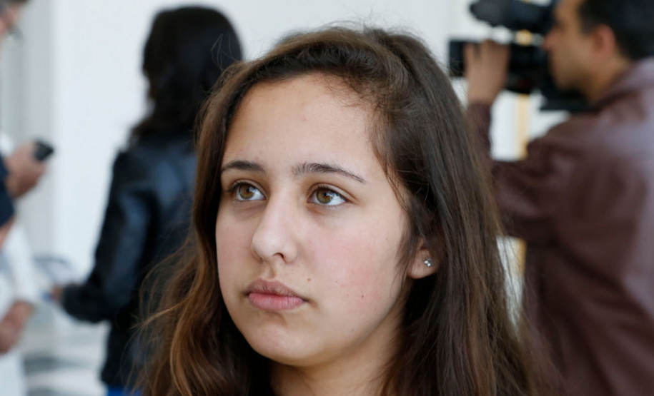 Sua colega, a aluna Júlia Seni, 14 anos, também do 9° ano da Escola Angelo Trevisan a ferramenta vai tornar mais prática a interação entre pais com a vida escolar dos estudantes