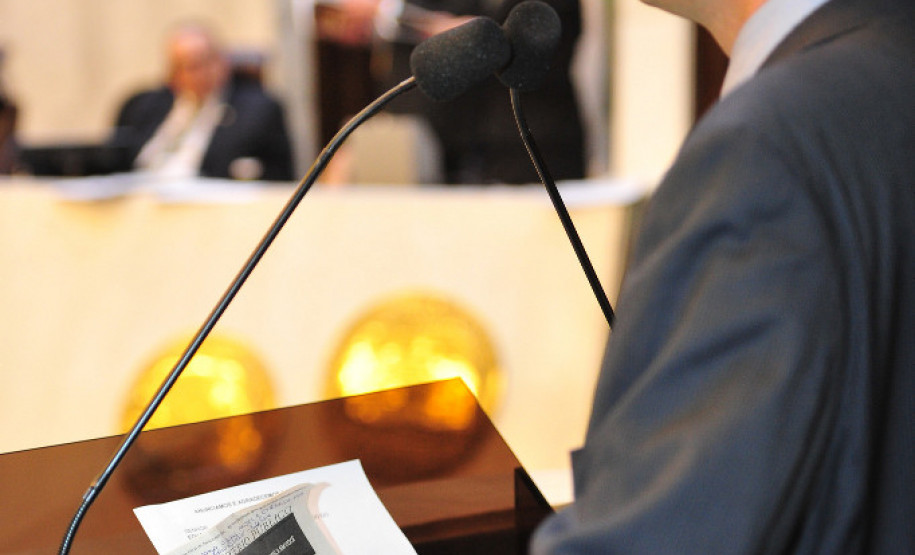 Geração Atitude envolverá 160 escolas da rede pública estadual A terceira edição do projeto Geração Atitude foi lançada nesta segunda-feira (4), no início da sessão da Assembleia Legislativa, e tem como objetivo promover a formação cidadã de estudantes e estimular o protagonismo juvenil.