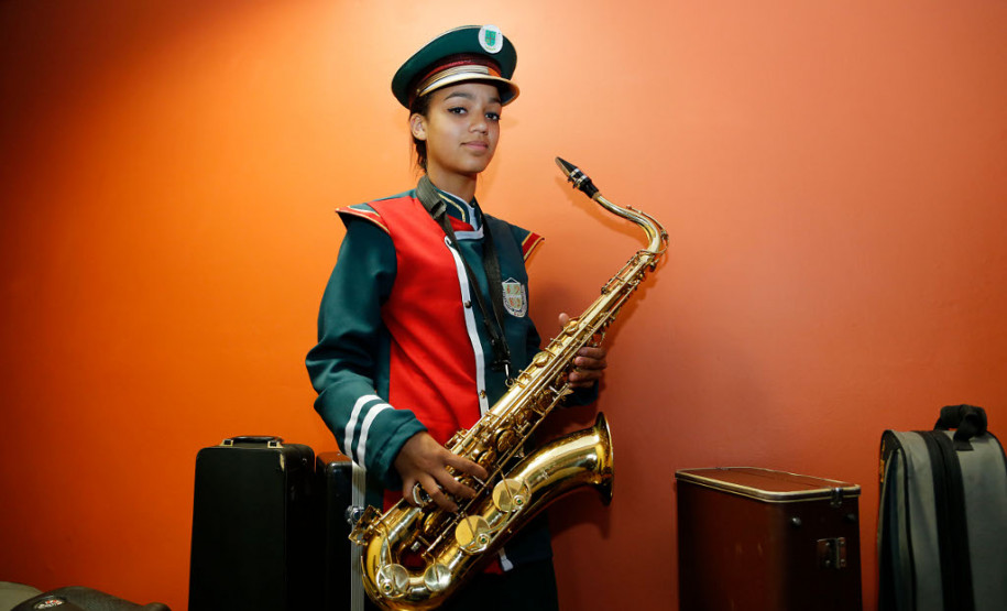 “É um privilégio ter a oportunidade de participar das celebrações dos 70 anos da Secretaria da Educação e me apresentar junto com meus colegas em um evento tão grande como esse”, disse a estudante Thalya Ferreira Lima, 15 anos, do 1° ano do Colégio Estadual Maria Gai Grendel, no bairro Caximba, em Curitiba