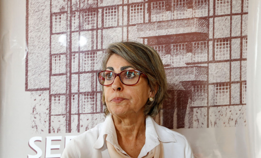 Durante a premiação também foi comemorado o aniversário de 25 anos do Núcleo Regional de Educação de Paranaguá, com homenagens a funcionários destaque e ex-funcionários