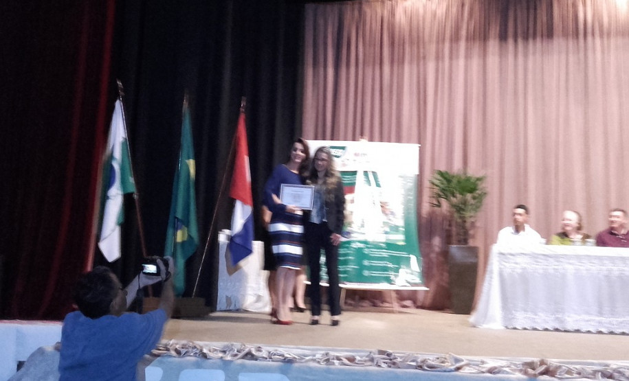 A menção honrosa foi para o Colégio Estadual Manoel Ribas, de Harmonia.