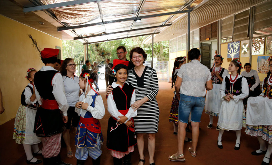 O Colégio Estadual do Campo Castro Alves, localizado na vila residencial Salto Osório, município de Quedas do Iguaçu (Centro-Sul), atingiu a meta estabelecida pelo Índice de Desenvolvimento da Educação Básica (Ideb) para 2021 e alcançou o melhor média entre as escolas estaduais