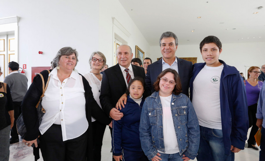 O Governo do Paraná repassa mais R$ 11,35 milhões para ações na área de Educação