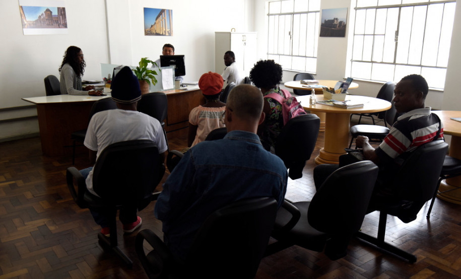 Centro Estadual de Informações para Migrantes, Refugiados e Apátridas do Estado do Paraná.