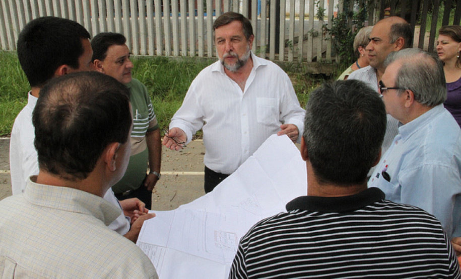 Ação pretende ampliar diálogo entre Secretaria e conhecer realidade das escolas públicas da Capital.  Foto do Colégio Estadual Polivalente.