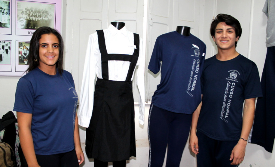 “A formação deu toda a fundamentação teórica para a nossa pesquisa. Como resultado podemos documentar a evolução dos uniformes que eram usados em épocas diferentes em nossa escola”, afirmou a aluna Amanda Raquel Alves dos Santos, também de 16 anos.