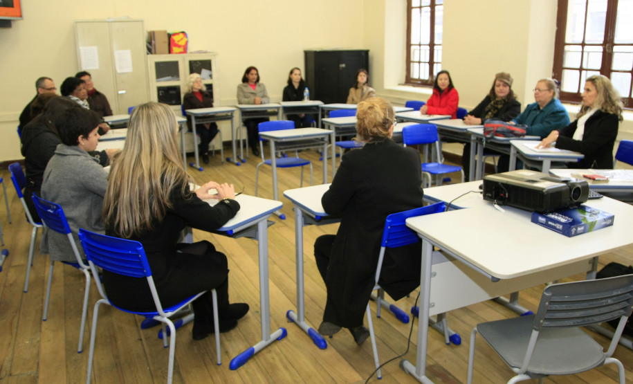 Escolas de todo o Paraná já podem baixar o conteúdo e se programar para a Semana Pedagógica.