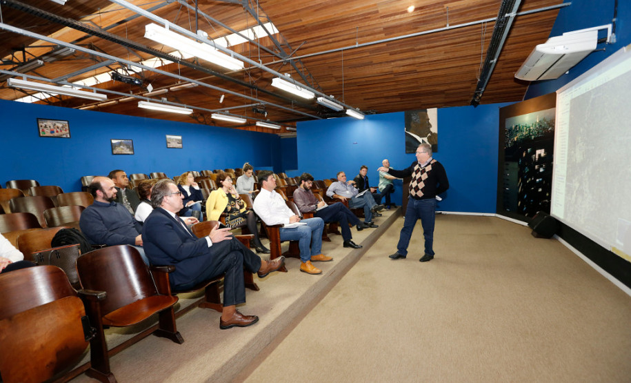 Estão abertas as inscrições para visitas guiadas ao Parque Estadual da Ciência Newton Freire Maia, em Pinhais, na Região Metropolitana de Curitiba. Além de conhecer as instalações do parque, estudantes e membros da comunidade escolar podem participar de uma série de atividades científicas e culturais. As inscrições são válidas paras as visitas do primeiro semestre. As visitas para o segundo semestre serão agendadas a partir de 4 de junho.