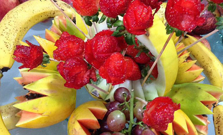 Parceria com profissionais e empresas que promovem palestras, oficinas, seminários e cursos de extensão que complementam a formação.