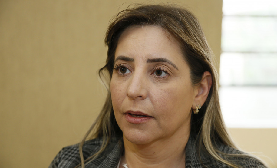 Secretaria Estadual de Educação do Paraná; Caminhos Pedagógicos em Foco no auditório do Colégio Estadual Pedro Macedo, palestras para os pedagogos dos núcleos de educação, na foto Mariangela de Oliveira Viana. 17-04-18. Foto: Hedeson Alves