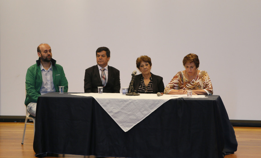 Secretaria Estadual de Educação do Paraná; Semana Pedagógica no auditório da Assossiação Médca do Paraná com a presença da Secretária Lucia Lopez. 20-04-18. Foto: Hedeson Alves