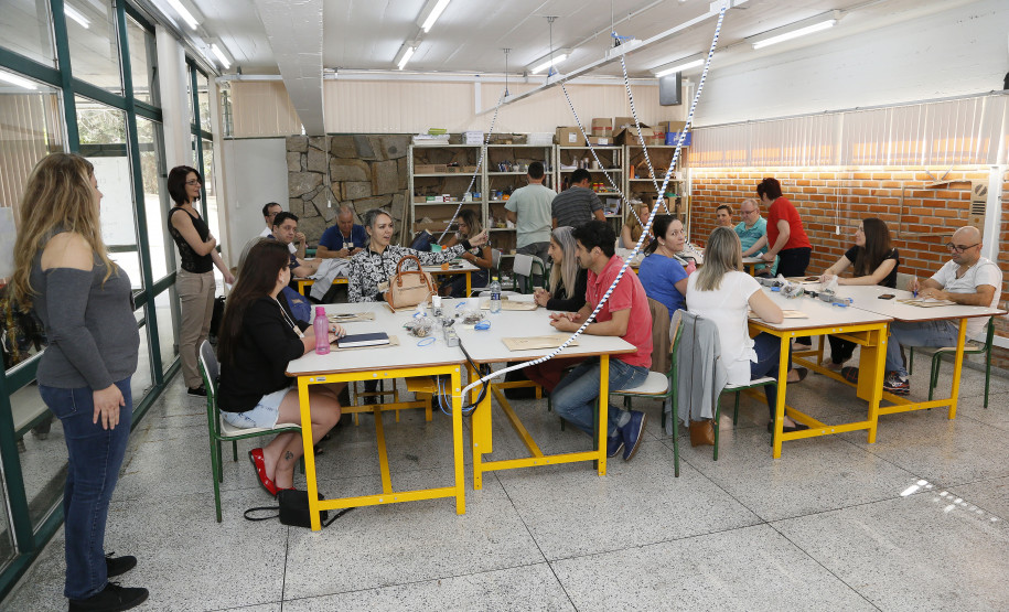 Secretaria Estadual de Educação do Paraná; Cursos para técnico dos núcleos regionais para apresentar o SEED LAB. 26-04-18. Foto: Hedeson Alves