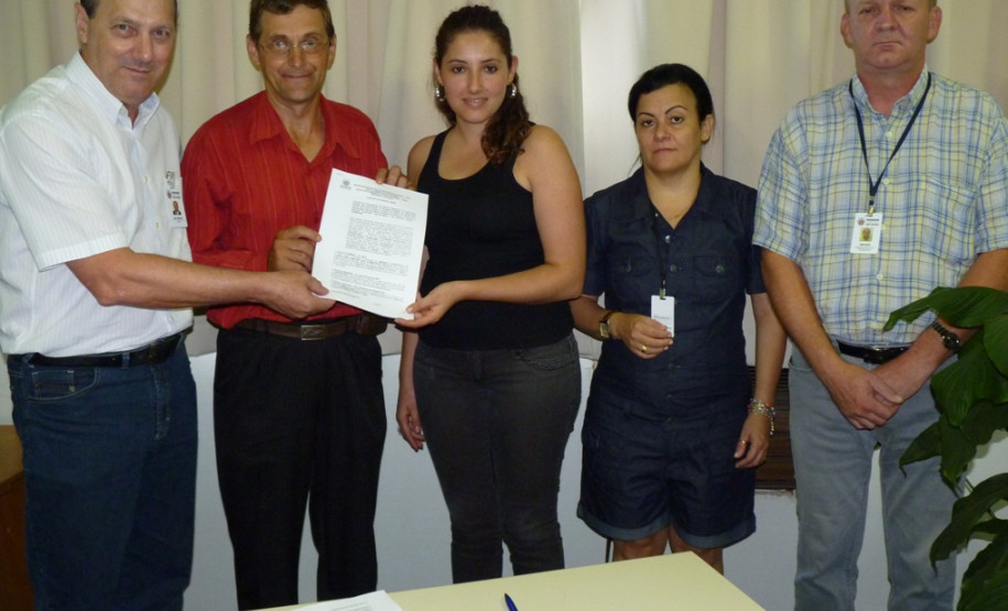 Em Toledo, agricultores garantem fornecimento de gêneros alimentícios do Programa Estadual de Alimentação Escolar.