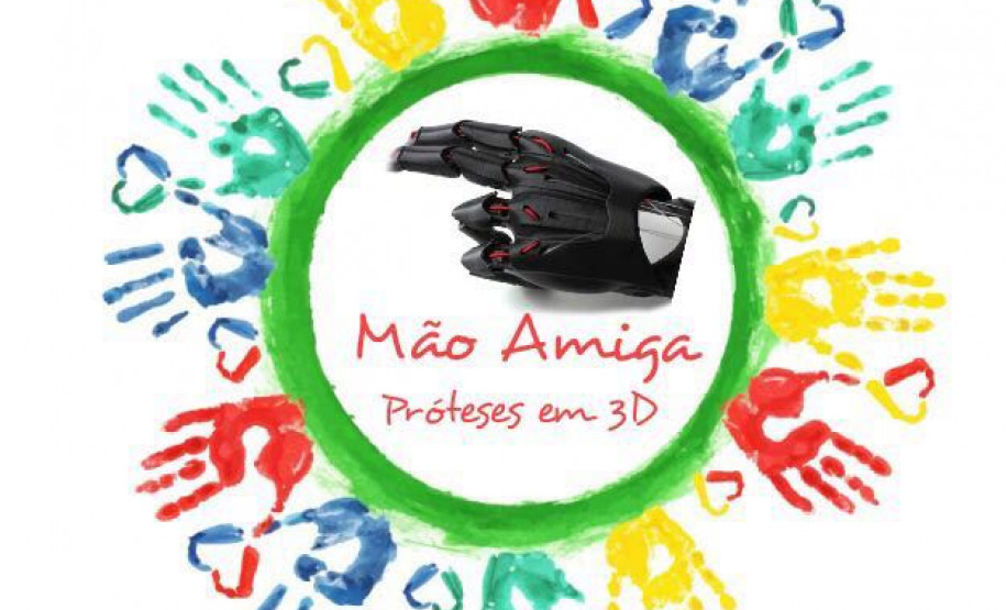 Os estudantes do curso técnico em Informática do Colégio Estadual Cristóvão Colombo, do município de Jardim Alegre, no Vale do Ivaí, iniciaram em 2017 o projeto Mão Amiga Prótese em 3D para confeccionar e doar próteses para portadores da Síndrome de Brida Amniótica ou amputação, para crianças e adultos.