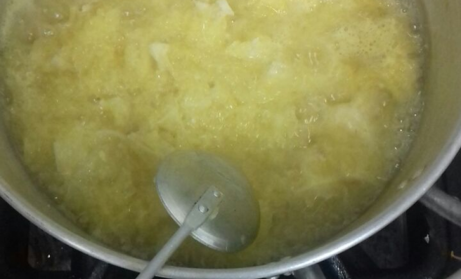 A Secretaria da Educação tem uma oferta variada de cursos profissionalizantes ligados ao agronegócio, setor responsável por cerca de 40% da economia paranaense. Um deles é o Curso Técnico em Agroindústria, disponível na modalidade subsequente no Centro Estadual de Educação Profissional (CEEP) Olegário Macedo, em Castro, região Centro Oriental paranaense.