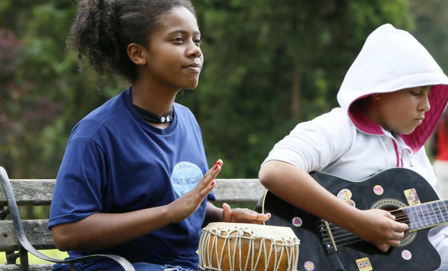 Secretaria Estadual de Educação do Paraná; Vila da Cidadania em Piraquara, alunos de diversos colégios participam de oficinas oferecidas dentro da cidade mirin como atividades de culinária, esporte, jardinagem entre outras. 17-04-18. Foto: Hedeson Alves