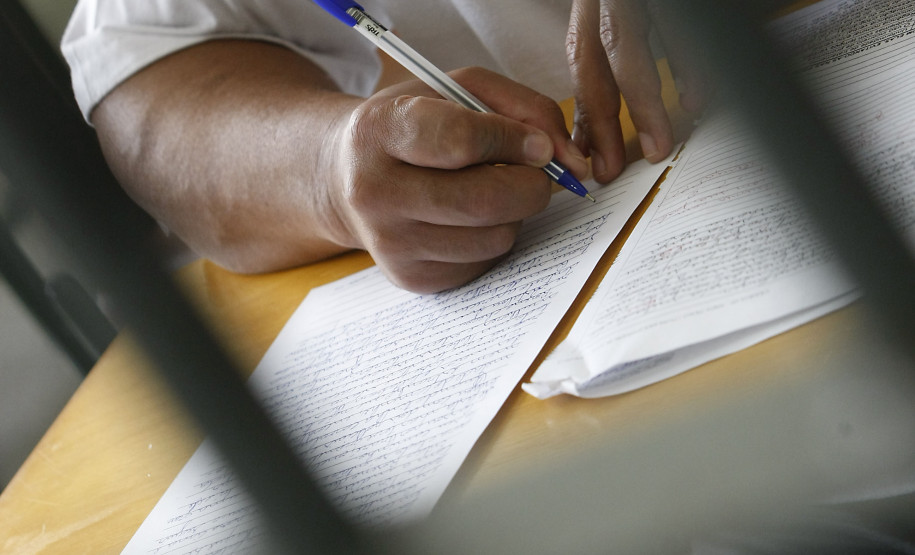 Serão sete cursos de Formação Inicial Continuada (FIC) com duração de 160 a 200 horas para 409 detentos. Foto: Hedeson Alves