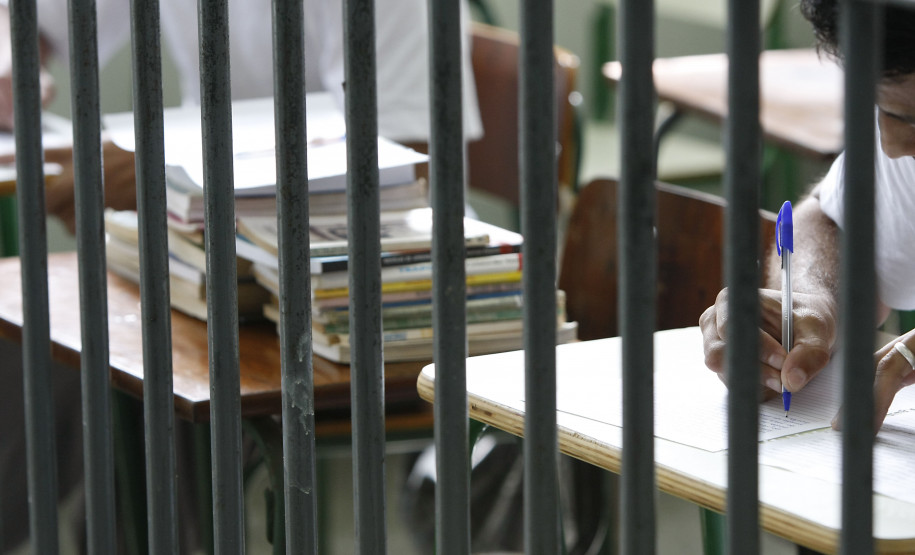 Serão sete cursos de Formação Inicial Continuada (FIC) com duração de 160 a 200 horas para 409 detentos. Foto: Hedeson Alves