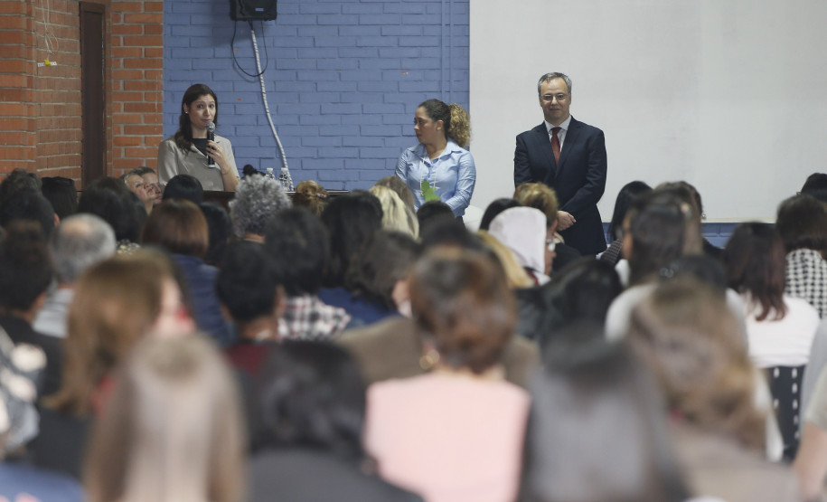 Secretaria Estadual de Educação do Paraná; Auditório do DPTE reune alunos da rede estadual de educaçao para debater o dia 18 de maio Dia Nacional de Combate ao Abuso e à Exploração Sexual de Crianças e Adolescentes. 17-05-18. Foto: Hedeson Alves