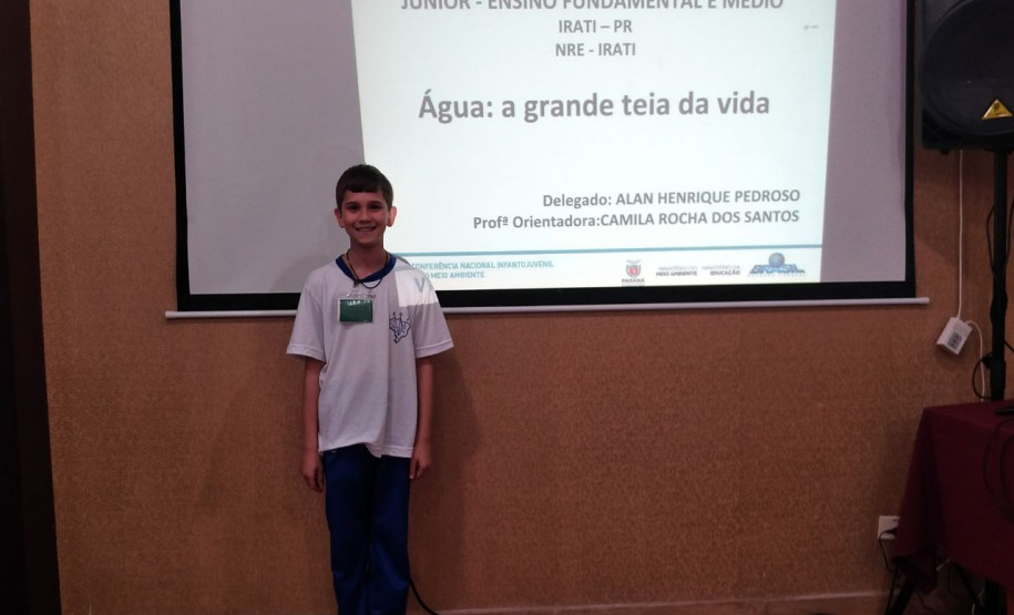 O trabalho “Água: a grande teia da vida”, de estudantes do Colégio Estadual do Campo Gonçalves Junior, vai representar o Paraná na 5ª edição da Conferência Nacional Infantojuvenil pelo Meio Ambiente, em Brasília.