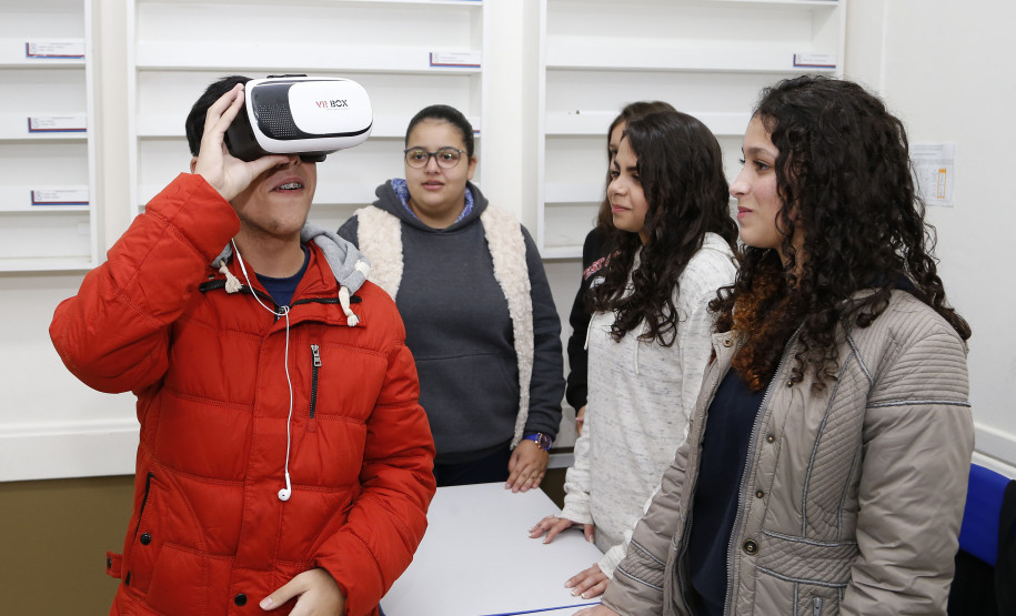 Secretaria Estadual de Educação do Paraná; Feira de 3D e robótica no Colégio Estadual São Cristóvão em São José dos Pinhais. 05-06-18. Foto: Hedeson Alves