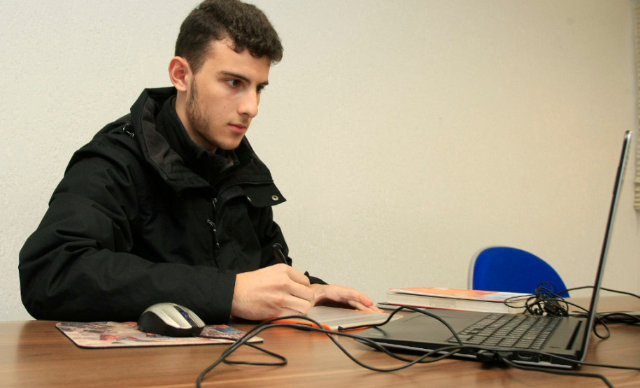 Vão até esta quinta-feira (21) as inscrições dos cursos técnicos da Secretaria da Educação do Paraná para o segundo semestre de 2018