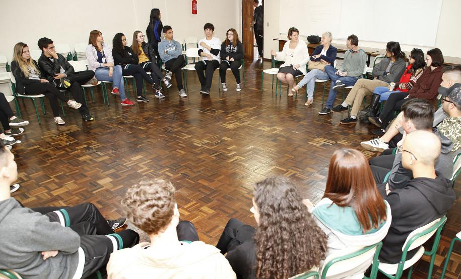 Secretaria Estadual de Educação do Paraná; Colégio Estadual Leôncio Correia, palestra para alunos sobre drogas, Mes de Junho sem Drogras. 28-06-18. Foto: Hedeson Alves
