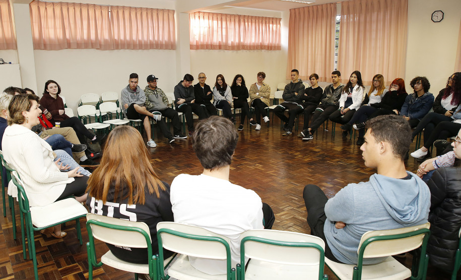 Secretaria Estadual de Educação do Paraná; Colégio Estadual Leôncio Correia, palestra para alunos sobre drogas, Mes de Junho sem Drogras. 28-06-18. Foto: Hedeson Alves