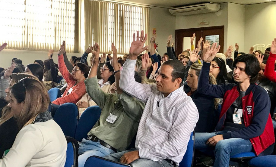 Conferência intermunicipal de educação do Núcleo Regional de Educação (NRE) de Cornélio Procópio.