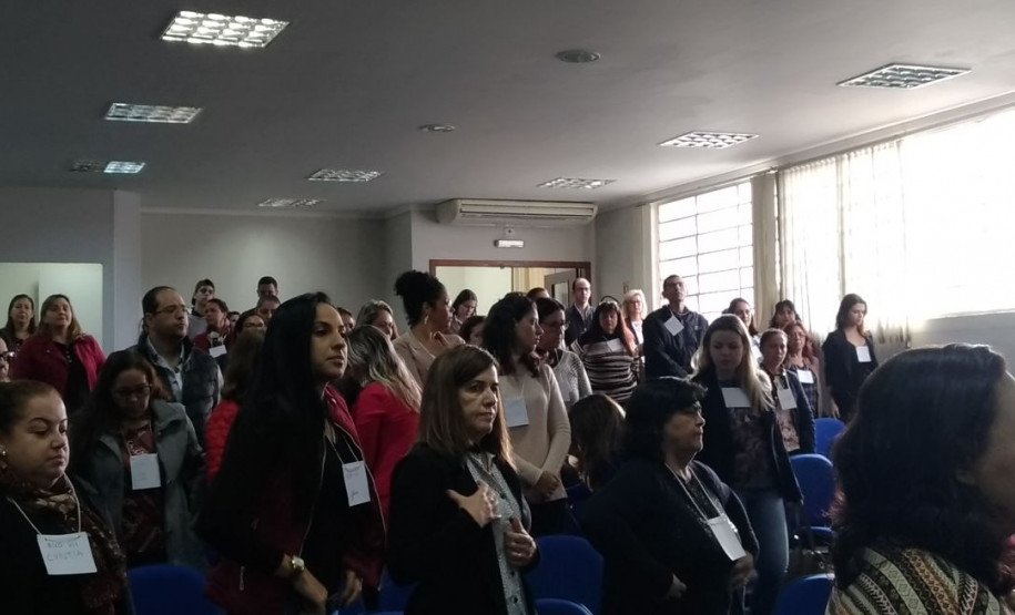 Conferência intermunicipal de educação do Núcleo Regional de Educação (NRE) de Jacarezinho.