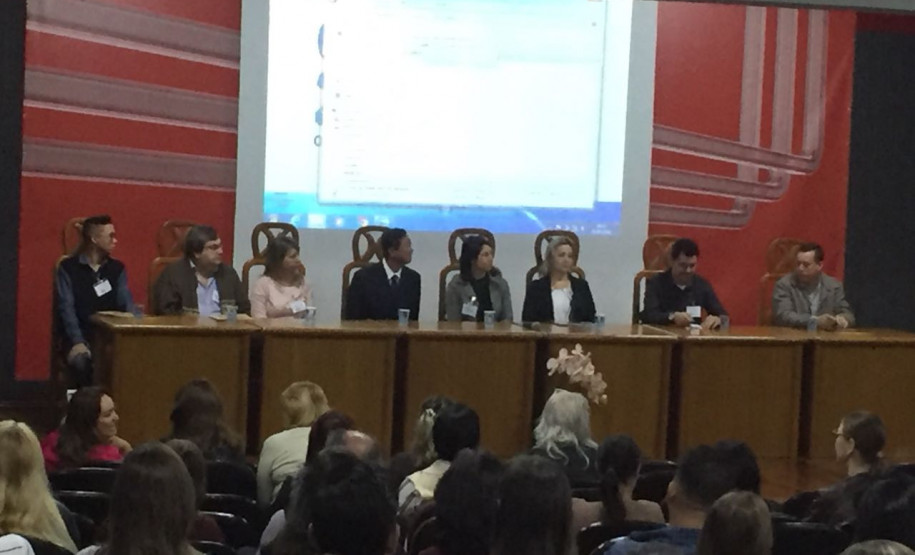 Conferência intermunicipal de educação do Núcleo Regional de Educação (NRE) de Paranavaí.