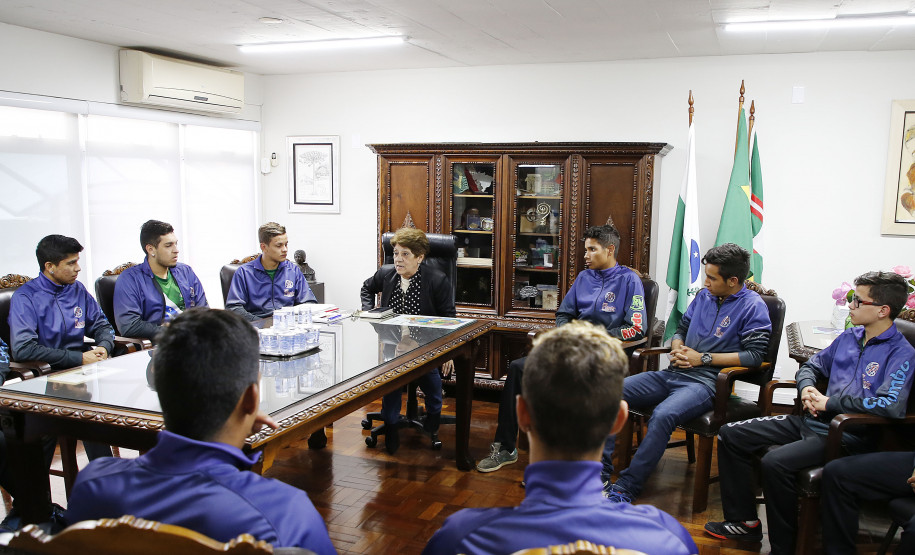 Secretaria Estadual de Educação do Paraná; Visita no gabinete da secretária Lucia Cortez. 10-10-18. Foto: Hedeson Alves