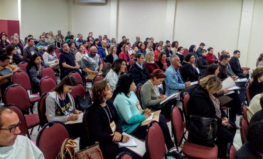 Governo estadual oferta a educação básica para aproximadamente mil adolescentes em 19 Centros de Socioeducação (Censes) divididos em 15 Núcleos Regionais de Educação.