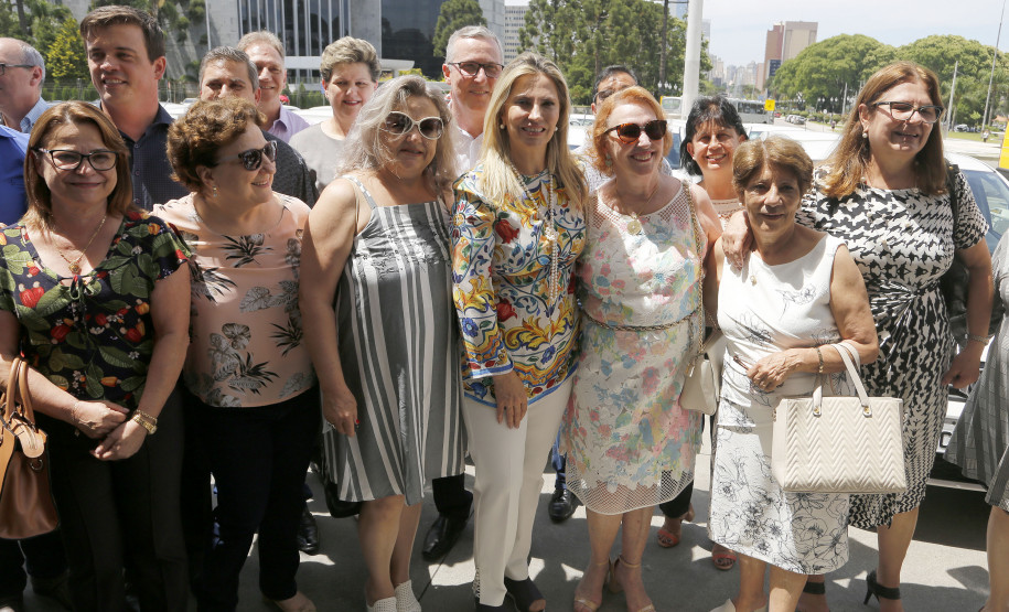 Governadora Cida Borghetti durante solenidade de entrega de novas viaturas e motocicletas para PM-Policia Militar do Paraná e secretária de educaçã0. - Curitiba/Pr, 18.12.2018 - Foto Jonas Oliveira