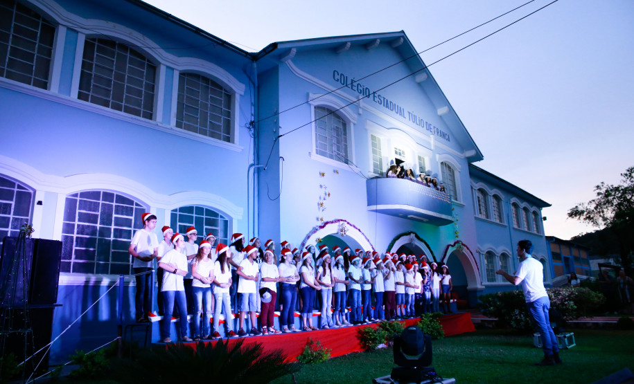 CE Túlio de França promove I Cantata Tuliana de Natal