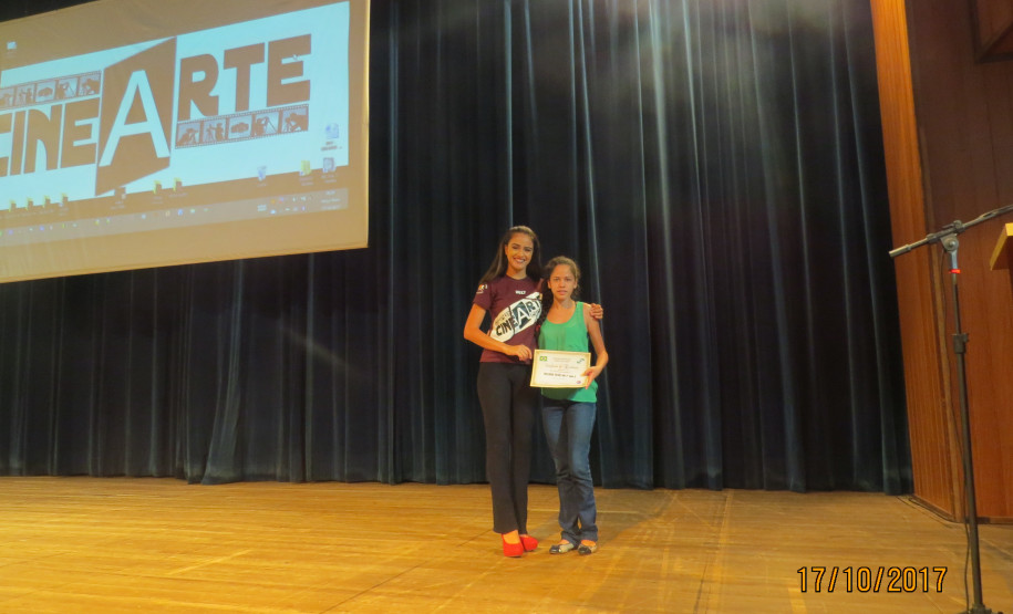 Projeto de cinema movimenta comunidade escolar de Toledo
